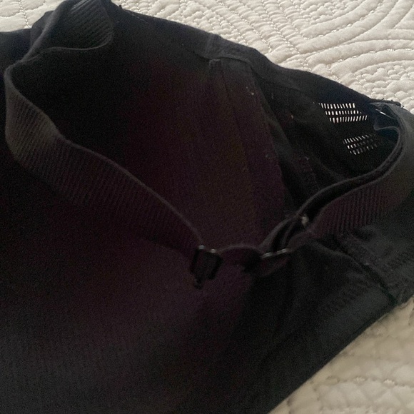 Le Mystere sports bra - Picture 10 of 13